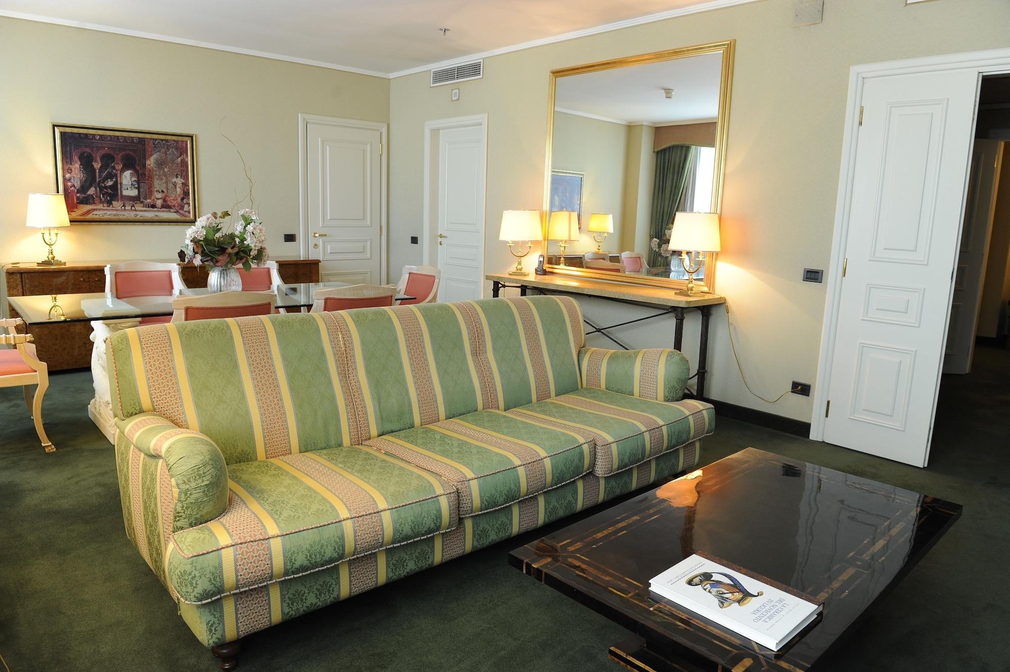 Tower Airport - & Conference Center Hotel Genua