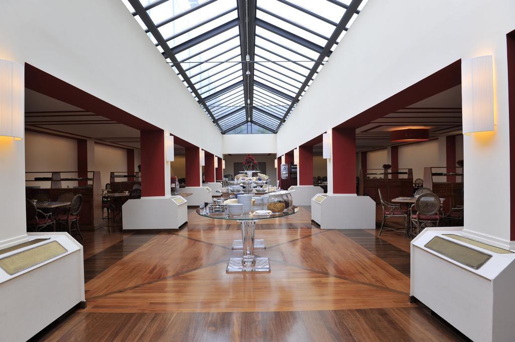 Tower Airport - & Conference Center Genua